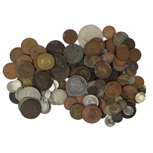 40 - A box of assorted world 19th Century and later coins and tokens, to include a Guernsey 1864 4 Double... 