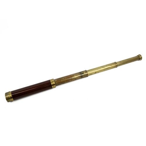 236 - Political & Historic Interest: a three draw telescope in brass and mahogany (length 24.6cm openi... 