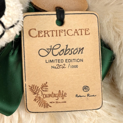 277 - Teddy Bears: Charlie Bear limited edition (0221/4000) William IV; Robin Rive limited edition (123/10... 