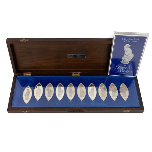 312 - The Queen's Beasts hallmarked silver ingot set in fitted hardwood case with explanatory cards. Hallm... 