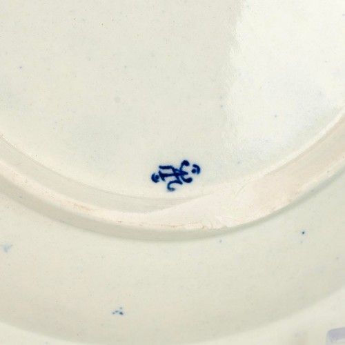 92 - Set of 4 Worcester 18th century style Bat pattern blue and white napkin dishes, with blue underglaze... 