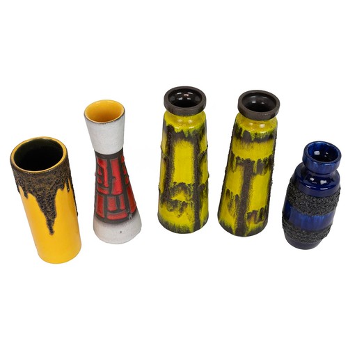 123 - West German Fat Lava vases - a collection of 5 to include a pair by Rushca in lemon yellow (H 26cm).... 