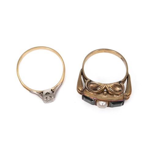 28 - 15ct gold brilliant cut solitaire diamond ring approx 0.25ct, size O, weight 1.70 grams; and a Victo... 