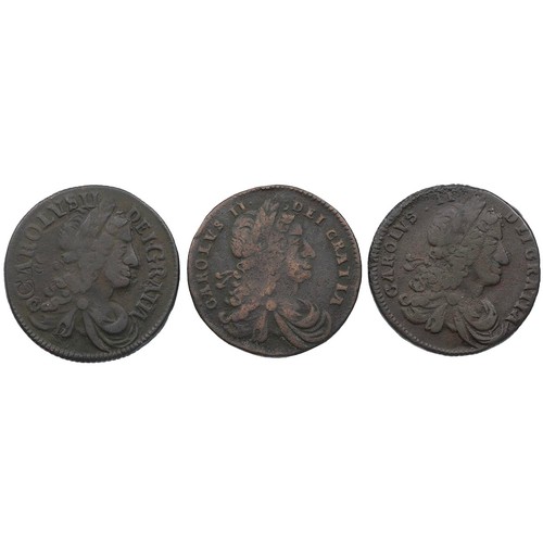 28 - Ireland, Charles II Halfpennies (3) - 1681 large lettering (S 6574); 1682, small lettering (S 6575);... 