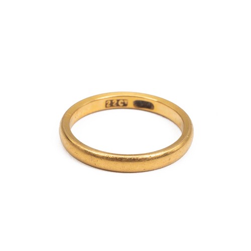 72 - A 22ct gold wedding band, size N, 3.8 grams.