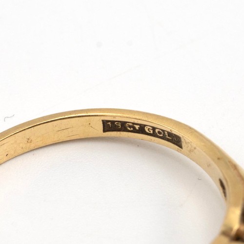 83 - Two 18ct gold hallmarked gem set dress rings, size N and P, weight 6.6 grams.