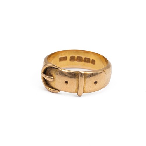 101 - 18ct gold ring in the form of a belt and buckle size L, weight 5.2 grams.