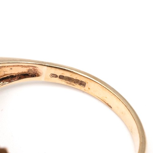 113 - A 9ct gold and diamond set cluster ring, size W,  6.7 grams.