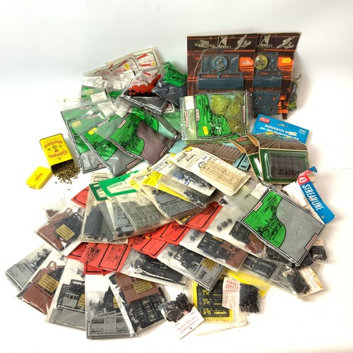 249 - Collection of model railway model kit accessories, 4mm, including ratio and parkside and an assortme... 