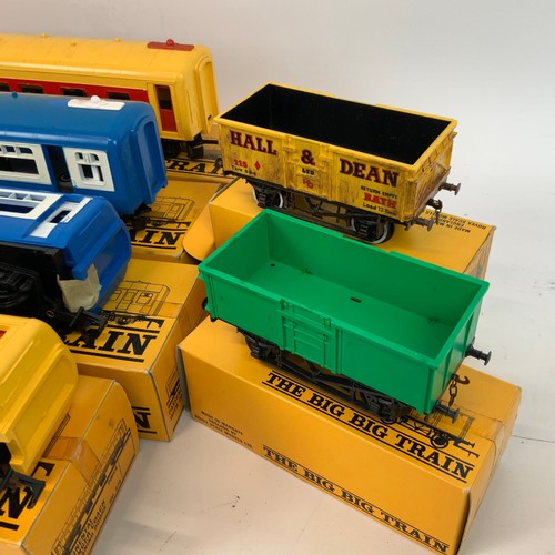 256 - Collection of 'The Big Train', four passenger coaches with opening doors RV257 AND RV. 274, five big... 