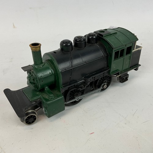 261 - O Gauge Marx 666 locomotive, Marx 490 O gauge 0-4-0 steam, O Gauge Lionel 1666 No 8007 steam locomot... 