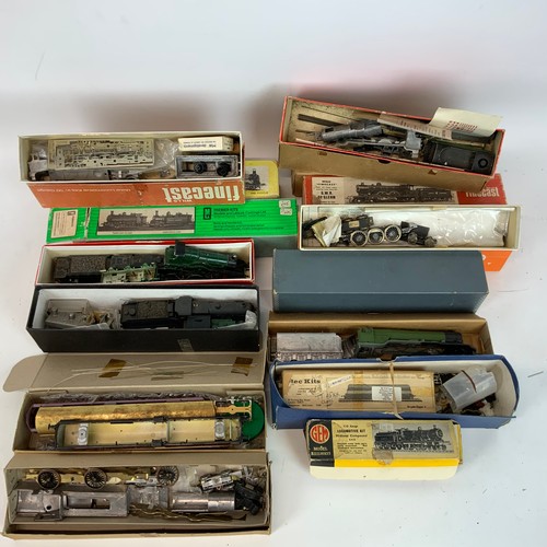266 - Fourteen part and unmade OO gauge Locomotives, Fine cast, GEM, Blacksmith Models, Premier Kits two m... 