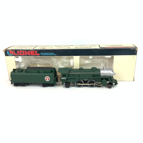 267 - O Gauge USA 4-6-2 locomotive and tender (unboxed), and a Lionel Great Northern 4-4-2 locomotive and ... 