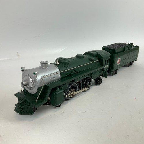 267 - O Gauge USA 4-6-2 locomotive and tender (unboxed), and a Lionel Great Northern 4-4-2 locomotive and ... 