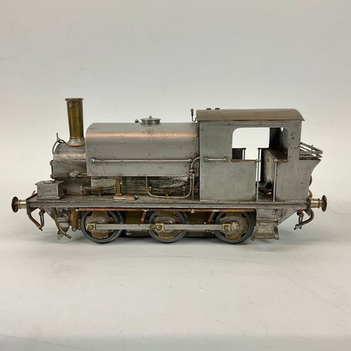 269 - O Gauge Tank engines WC & PR No5 (unpainted) Loco No1 Clevedon Livery Green, and a locomotive an... 