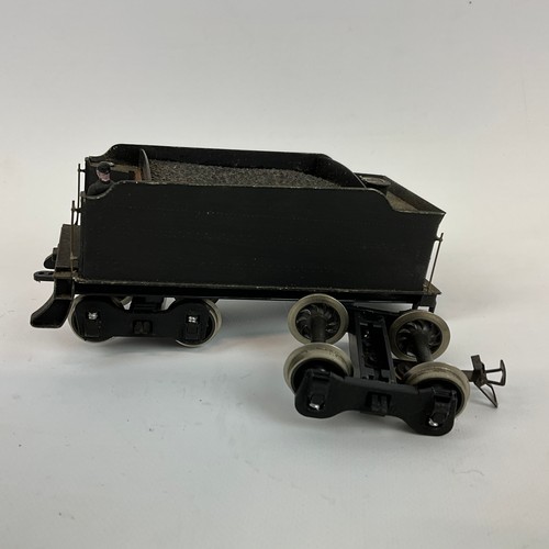 269 - O Gauge Tank engines WC & PR No5 (unpainted) Loco No1 Clevedon Livery Green, and a locomotive an... 