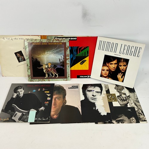 299 - Twenty five LP albums, various artists, War of the Worlds 1978, Eve of the War (Picture Disc) 1979, ... 