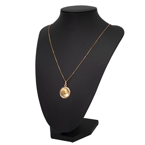 115 - 18ct gold stamped 750, Egyptian pendant necklace with box links and spring ring clasp, drop 33.5cm, ... 