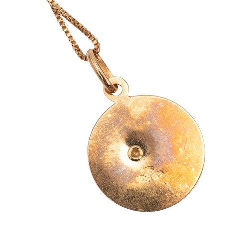 115 - 18ct gold stamped 750, Egyptian pendant necklace with box links and spring ring clasp, drop 33.5cm, ... 