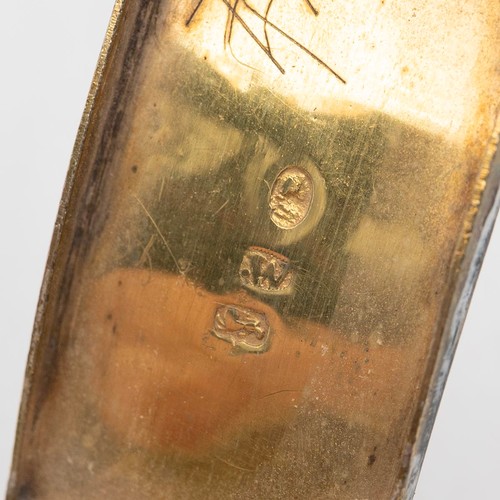 405 - A small gilt lined snuff box hallmarked Birmingham 1809, maker Joseph Willmore, weight 16.6 grams.