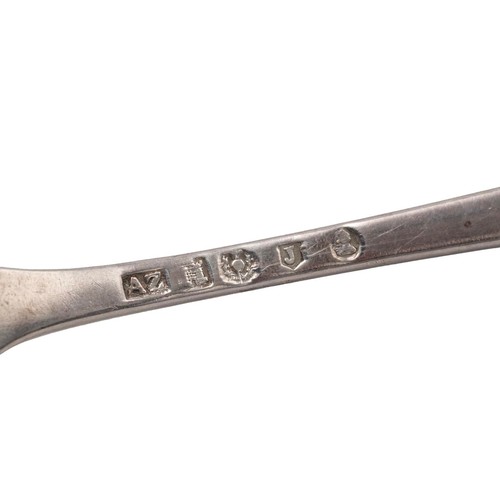 421 - A Georgian desert spoon hallmarked Edinburgh 1789, Alexander Zeigler, 36 grams.