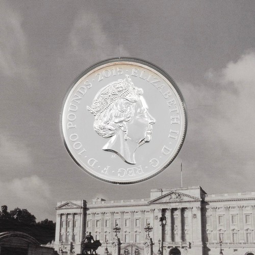 508 - Buckingham Palace, 2015 UK fine silver coin, 62.86 grams