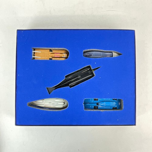 787 - A Lledo Land Speed Legends 1.43 scale Special Limited Edition collector's set to include Spirit of A... 