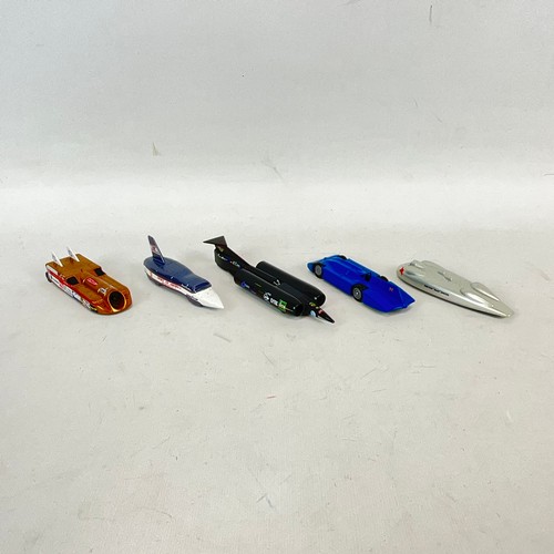 787 - A Lledo Land Speed Legends 1.43 scale Special Limited Edition collector's set to include Spirit of A... 