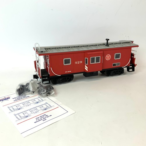 795 - USA Trains Bay Window Caboose R12068 (429) Western Pacific, in original box.