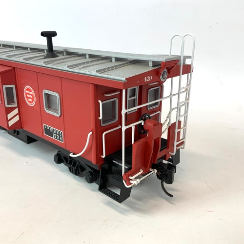 795 - USA Trains Bay Window Caboose R12068 (429) Western Pacific, in original box.