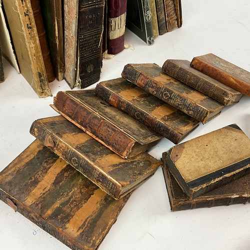 836 - Collection of books to include various 19th-century leather-bound examples, Public General Statutes,... 