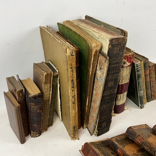 836 - Collection of books to include various 19th-century leather-bound examples, Public General Statutes,... 