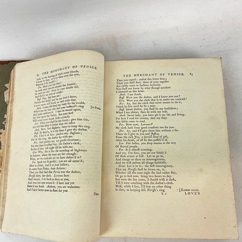 836 - Collection of books to include various 19th-century leather-bound examples, Public General Statutes,... 