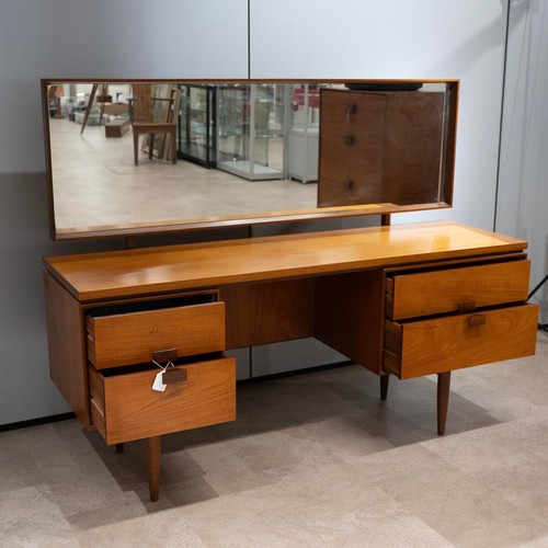 899 - 1B Kofod Larsen G-Plan teak dressing table with an elongated rectangular easel mirror (H48.5cm X W15... 