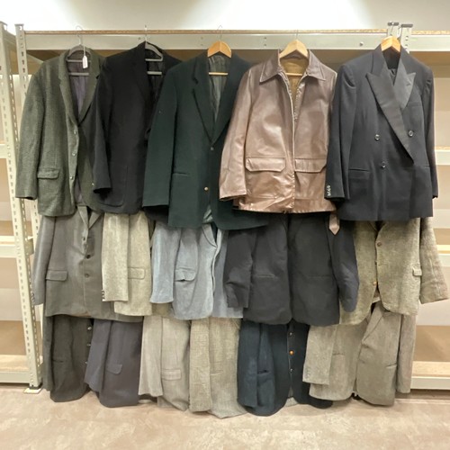 45 - A collection of tweed jackets, blazers, suits and a leather jacket, 16 examples in total, all size l... 