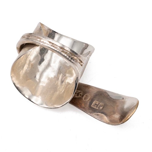 43 - Collection of ten silver rings, including marcasite set examples, onyx examples and others, total we... 