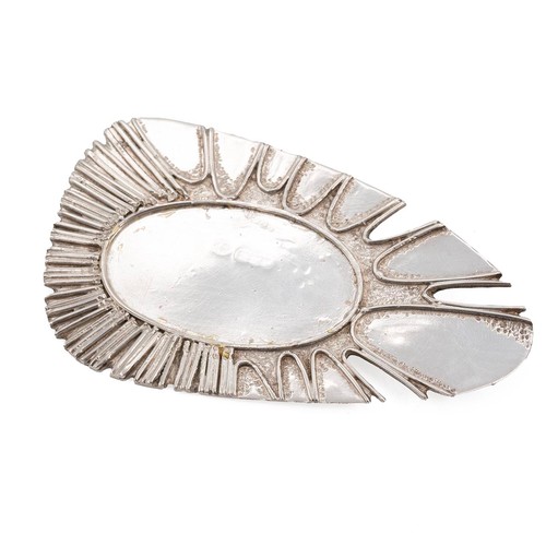 109 - A Graham Watling silver brooch of unusual abstract form, hallmarked London 1973, weight 27 grams.  L... 
