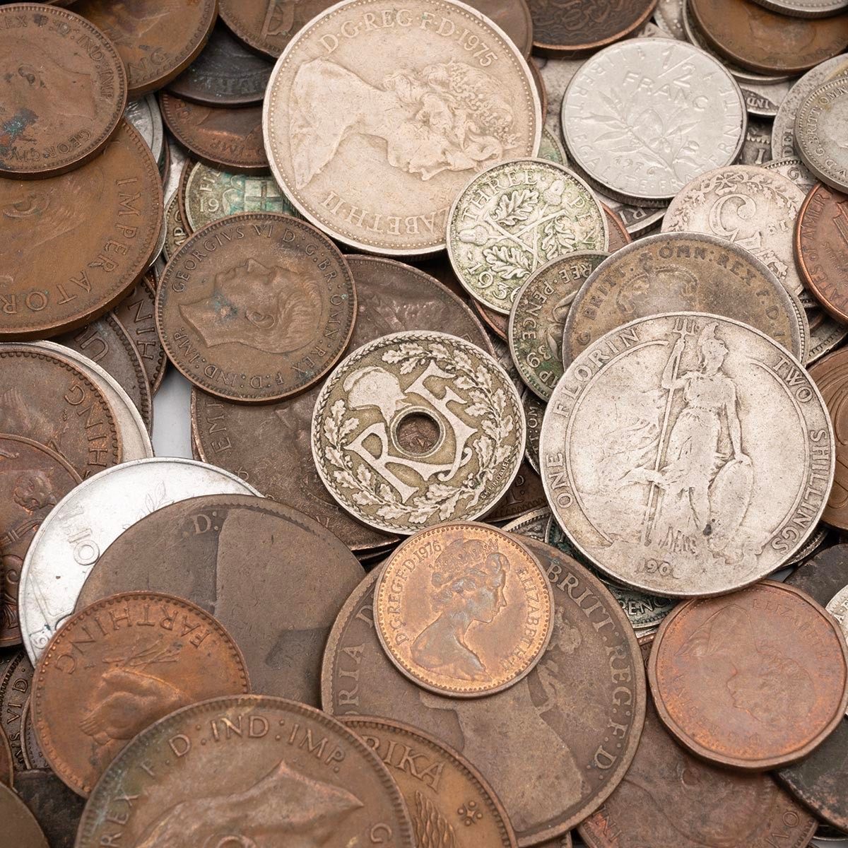 A collection of miscellaneous coins, mostly 18th,19th and 20th-century ...