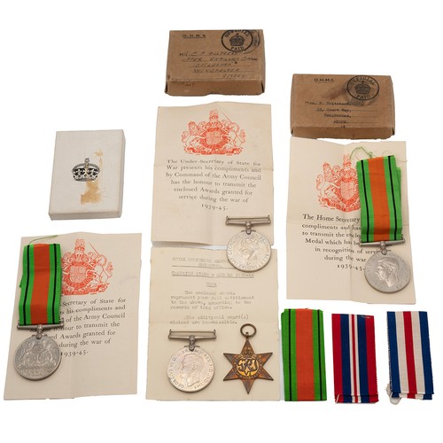 99 - A collection of WWII British service medals, to include France and Germany Star, three Defence Medal... 