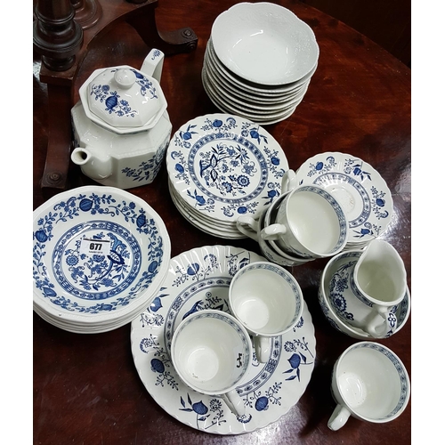 626 - A quantity of three Meakin Dinner wares etc.