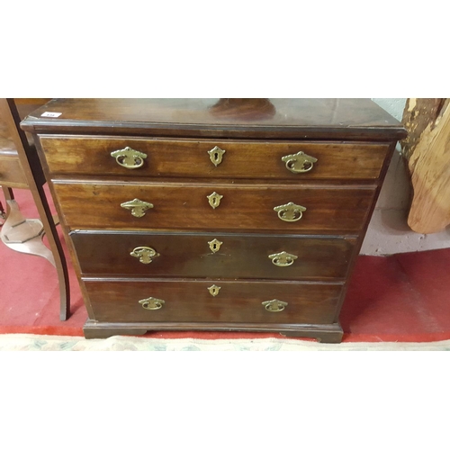 638 - A really nice Georgian Mahogany miniature Chest of four drawers, raised on bracket feet with origina... 