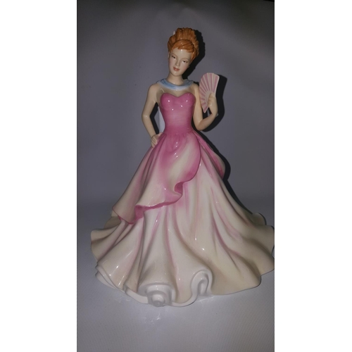 810 - A Royal Doulton Pretty Ladies series 'Summer Ball' HN5464.