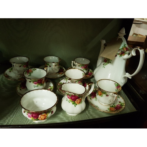 1025 - A Royal Albert Old Country Rose Teaset.