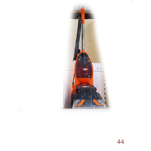 44 - Carpet Cleaner