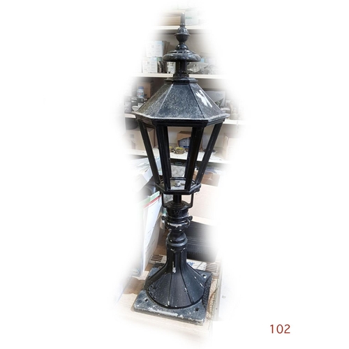 102 - Garden Light
Height: 79cm