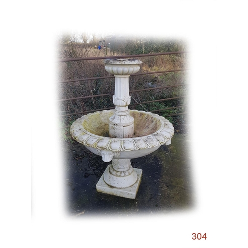 304 - A Marble Water Fountain.

Height: 131cm