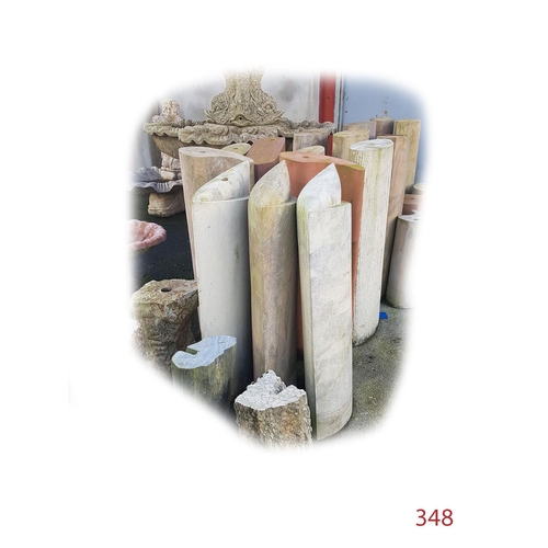 348 - Water fountain pillars
Marble
Height: 105cm - 112cm