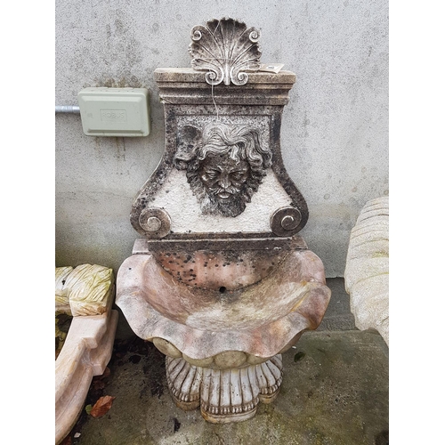 480 - A Marble garden Feature.
Length: 66cm
Width: 58cm