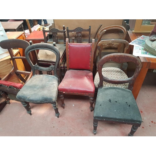 280 - A quantity of 19th Century Mahogany Chairs.