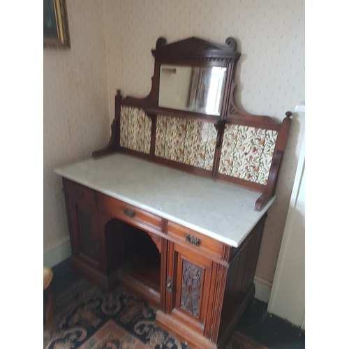 647 - En suite to Lot 646. A late 19th early 20th Century Walnut triple Wardrobe. H 227 x W 212cm.